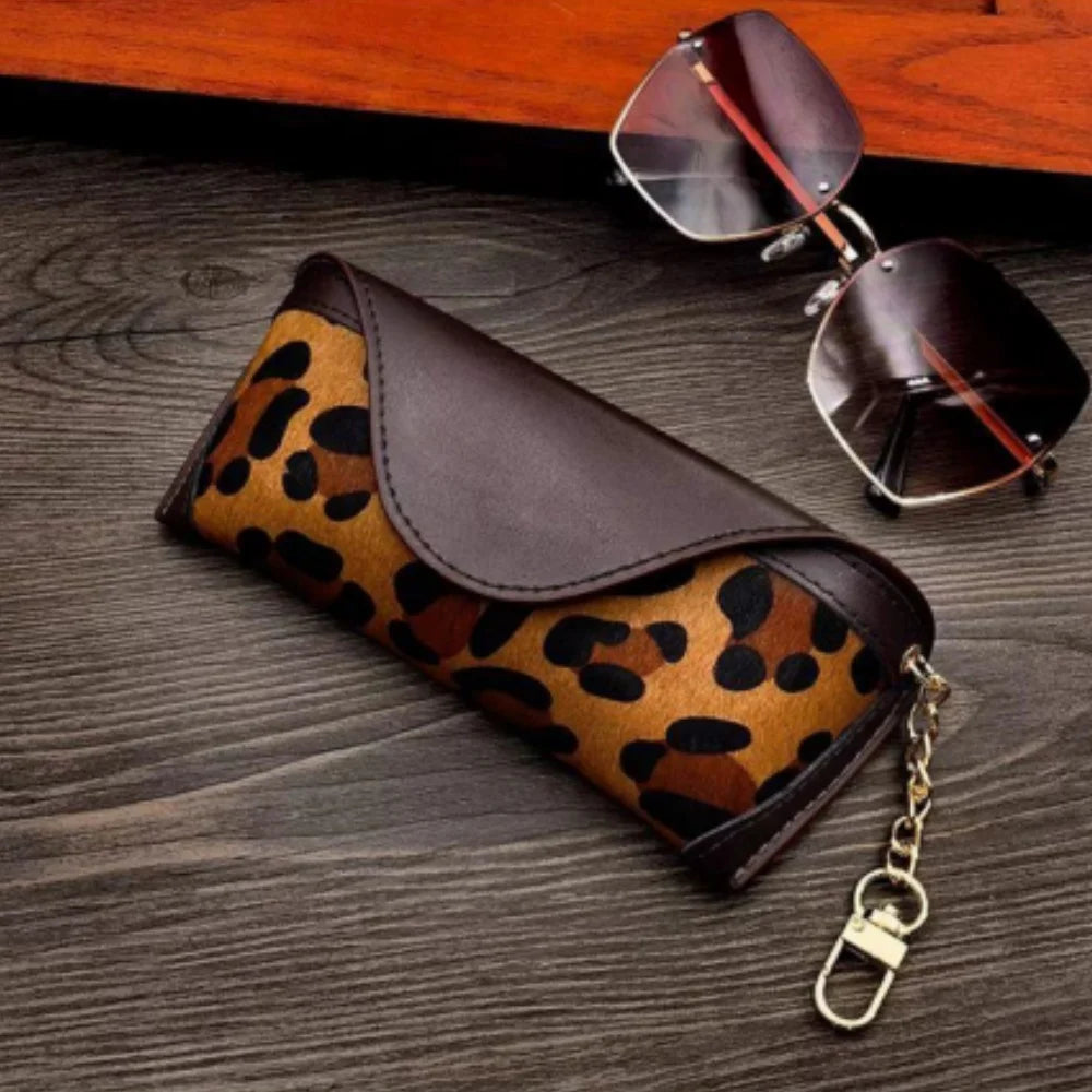 Vintage Leopard Leder Brillenetui – Tragbare Brillentasche für Alltag und Reisen Kaufschwan®