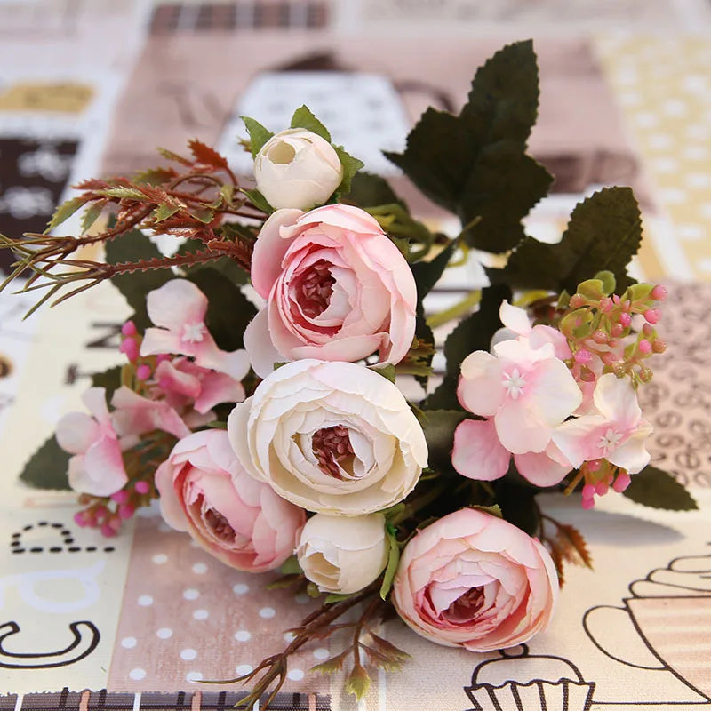 Herbstliche Künstliche Teerosen & Gerbera Seidenblumen – Kunstblumenstrauß für Hochzeit, Zuhause & Raumdekoration Kaufschwan®
