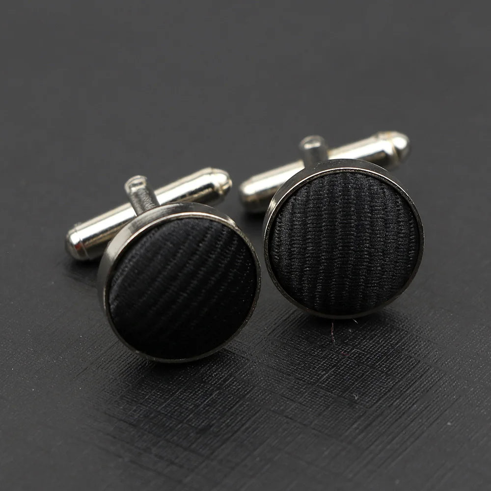Klassische Herren Manschettenknöpfe mit Streifen- & Karomuster | Hochwertige Markenoptik – Elegante Ärmelknöpfe für Business & Hochzeit Kaufschwan® Schwarz