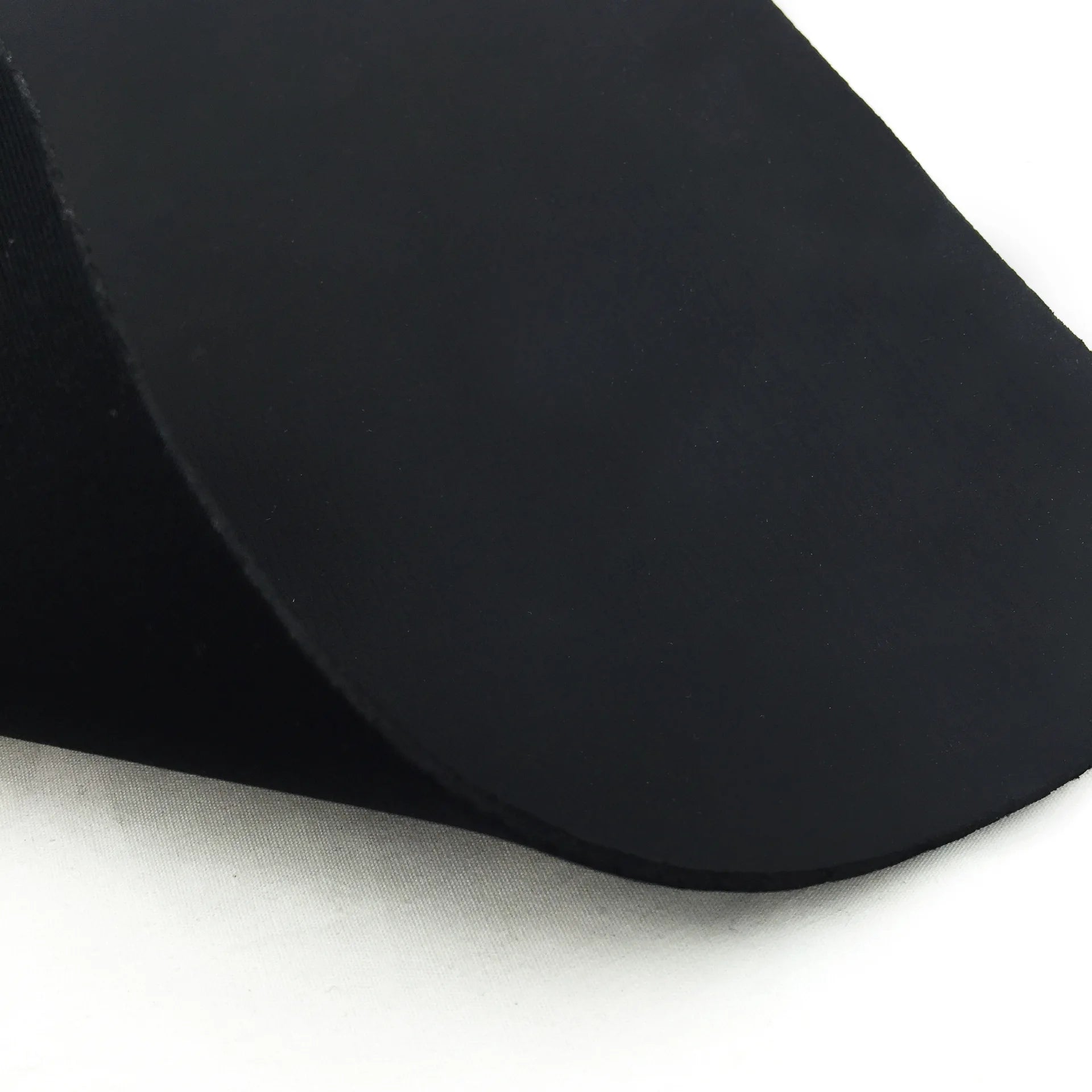 Universelles Ultra Dünnes Mauspad – Schwarze Gaming Schreibtischunterlage für Laptop, Computer und Tablet PC Kaufschwan®