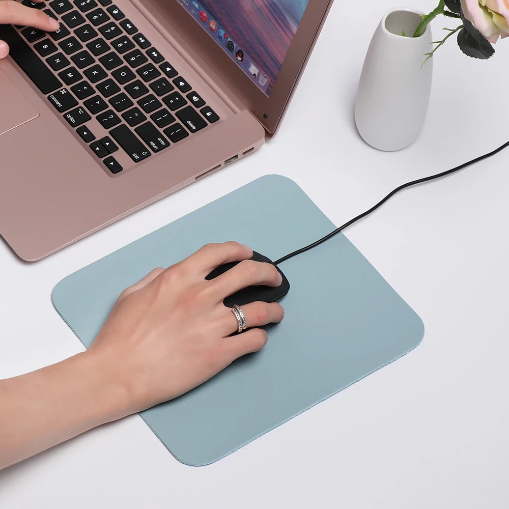 Kreatives Universelles Leder Mauspad – Rutschfeste Gaming Schreibtischunterlage für Laptop, PC und MacBook Kaufschwan®
