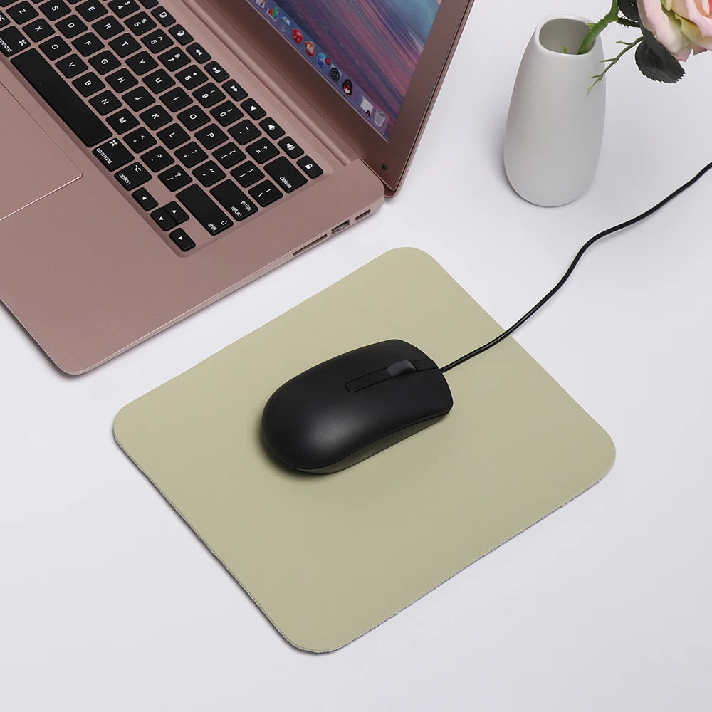 Kreatives Universelles Leder Mauspad – Rutschfeste Gaming Schreibtischunterlage für Laptop, PC und MacBook Kaufschwan®