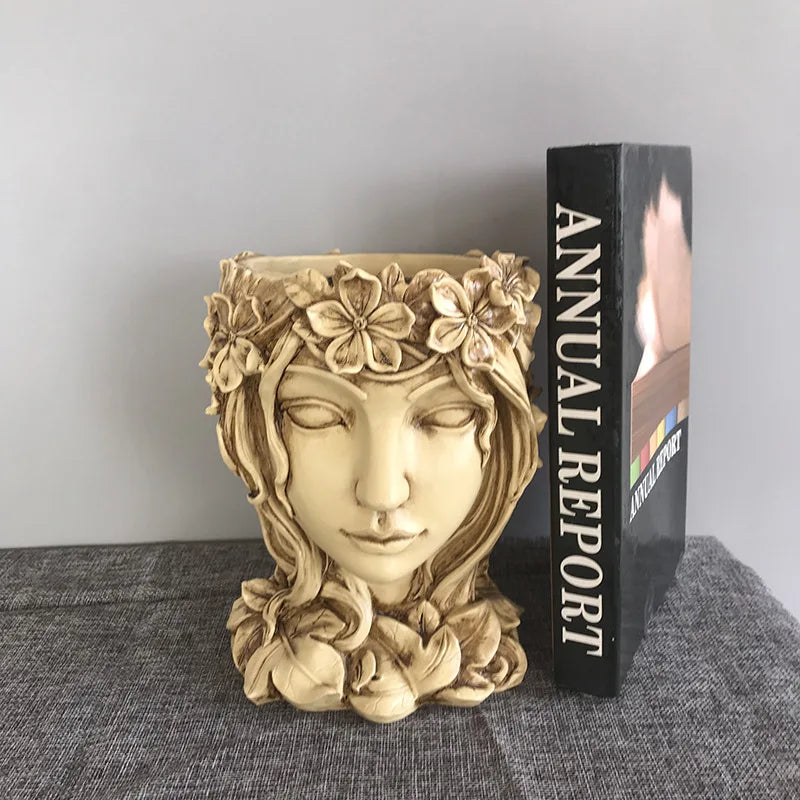 Retro Göttin Resin Blumentopf – Charakter Porträt Statue Kunst Sukkulenten Pflanztopf | Dekorativer Pflanzbehälter Kaufschwan®