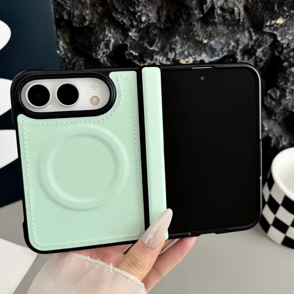 Luxuriöse Matte Lederhülle für iPhone Duo – Magnetische MagSafe-Kompatible Schutzhülle mit Kabellosem Laden und Stoßschutz Kaufschwan®