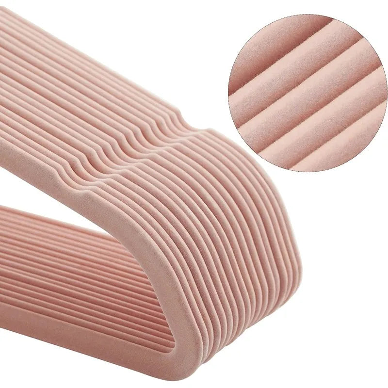 50er Set Kleiderbügel - Anti Rutsch Samt Kleiderbügel – Japanischer Stil für Kleider und Mäntel Kaufschwan®