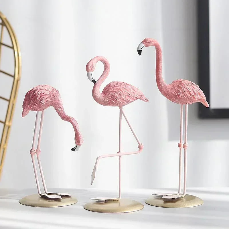 Kreative Flamingo Resin Figur – Cartoon Desktop Dekoration im INS Stil für Wohnzimmer und Schreibtisch Kaufschwan®