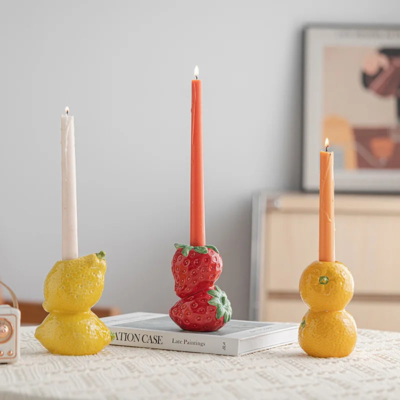 Keramik Früchte Kerzenhalter – Zitronen-, Orangen- & Erdbeer-Figuren Kerzenständer für Tisch- & Wohndekoration Kaufschwan®