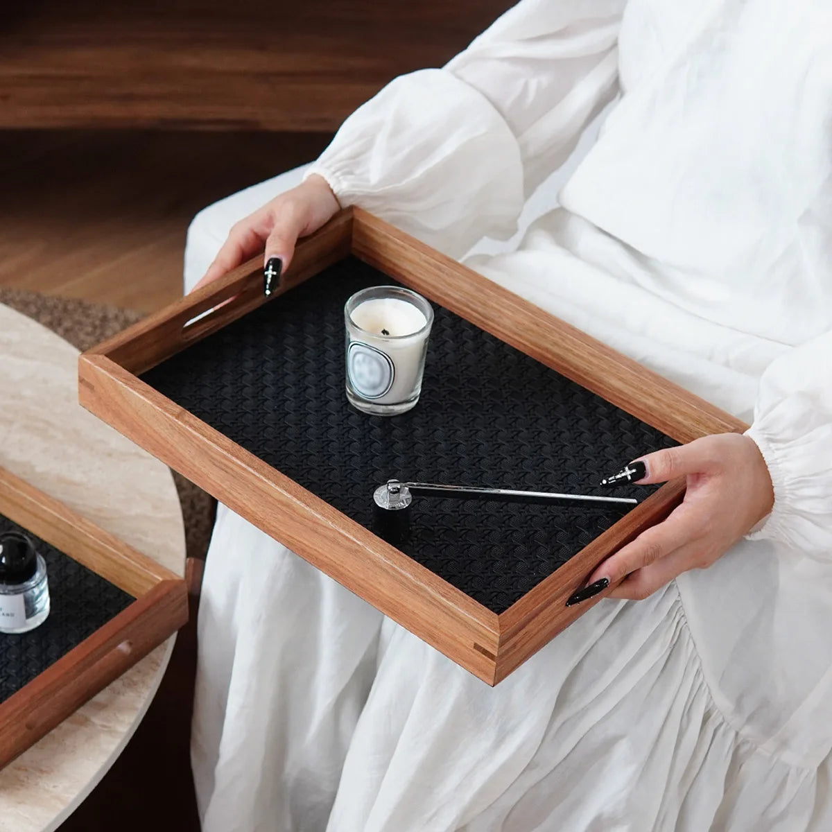 Leder-Tablett mit Bambusmuster & Akazienholz – Dekoratives Schmuck- & Aromatherapie-Tablett für Zuhause & Geschenkideen Kaufschwan®