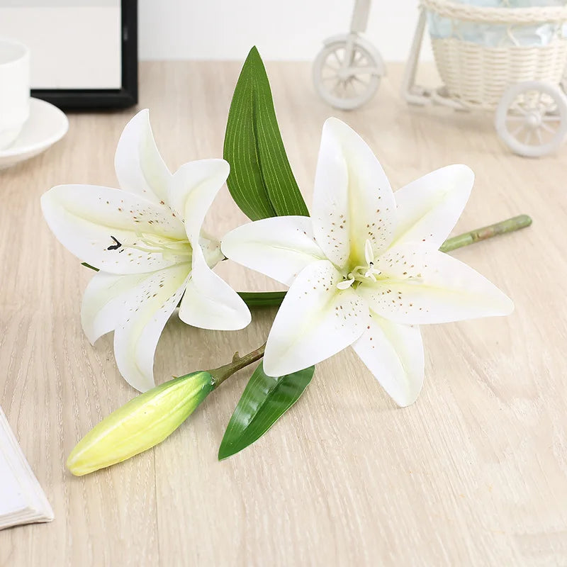 41cm Künstliche Lilien – Realistischer Lilienstrauß für Hochzeit, Zuhause, Hotel, Restaurant, Büro & Gartendekoration Kaufschwan® Doppelblüte Weiß