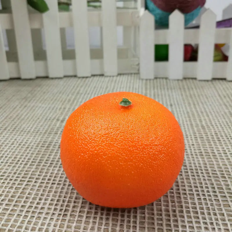 Kunststoff Simulationsfrüchte Set – Künstliche Früchte mit Wassermelone, Apfel, Orange, Birne, Zitrone, Mango, Pfirsich, Traube & Banane Kaufschwan® Orange