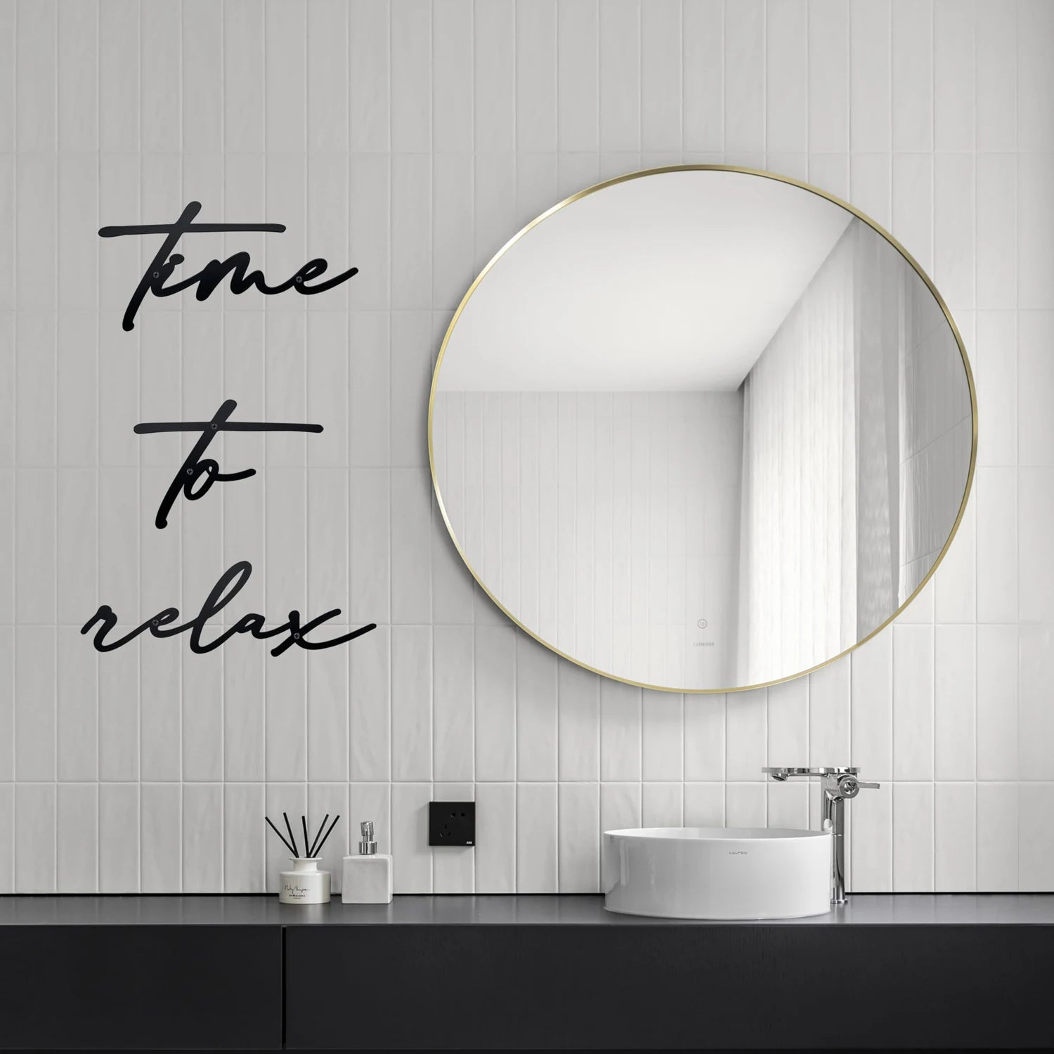 Time to Relax Metall Wanddeko – Schwarzes Landhaus Badezimmer Schild Kaufschwan®