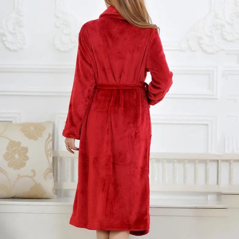 Langer Winter-Bademantel aus Korallenvlies – Dicker Warmer Flanell-Morgenmantel im Kimono-Stil für Zuhause