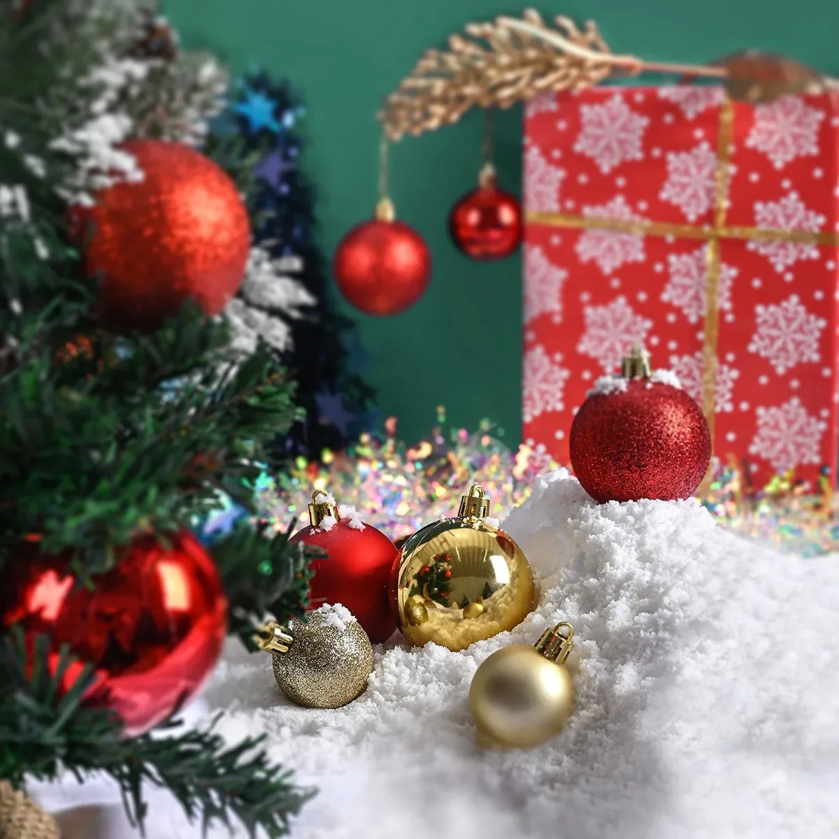 24 Stück 4CM Weihnachtskugeln – Bruchsichere Baumdekoration | Hängende Christbaumkugeln für Zuhause & Festliche Anlässe Kaufschwan®