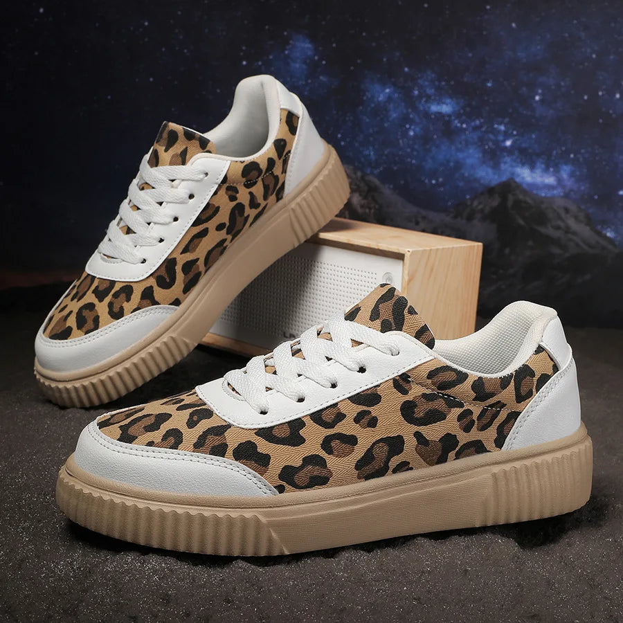 Damen Sneaker mit Leopardenmuster – Retro Chunky Casual Schuhe | Bequemes Flach-Design & Vielseitige Mode Kaufschwan®