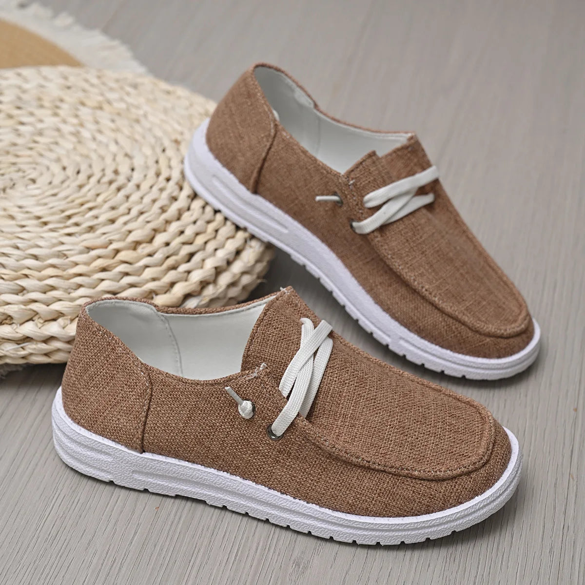 Damen Sportschuhe – Modische Flache Sneaker | Bequeme Freizeitschuhe für Jeden Tag Kaufschwan® Hellbraun 36