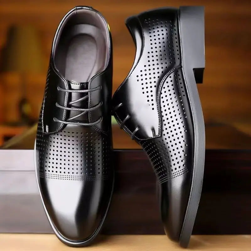 Herren Sommer-Businessschuhe mit Lochdesign – Runde Spitze & Schnürung | Atmungsaktive Elegante Lederschuhe für Büro & Anlass Kaufschwan® Schwarz 38