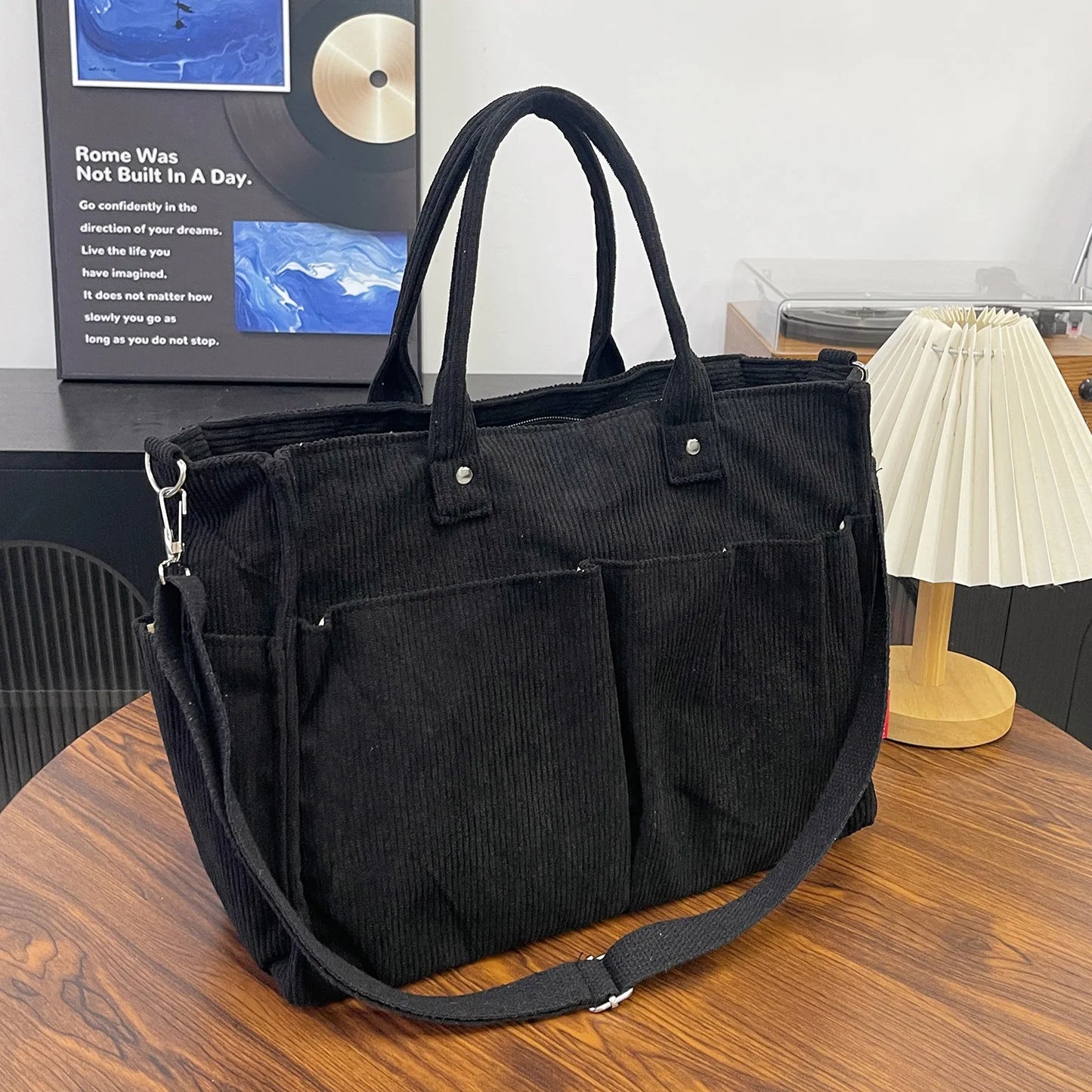 Warme Cord Tote Tasche – Geräumige Shopping Handtasche | Stilvolle & Praktische Schultertasche Lässige Minimalistische Crossbody Tasche Kaufschwan® Schwarz