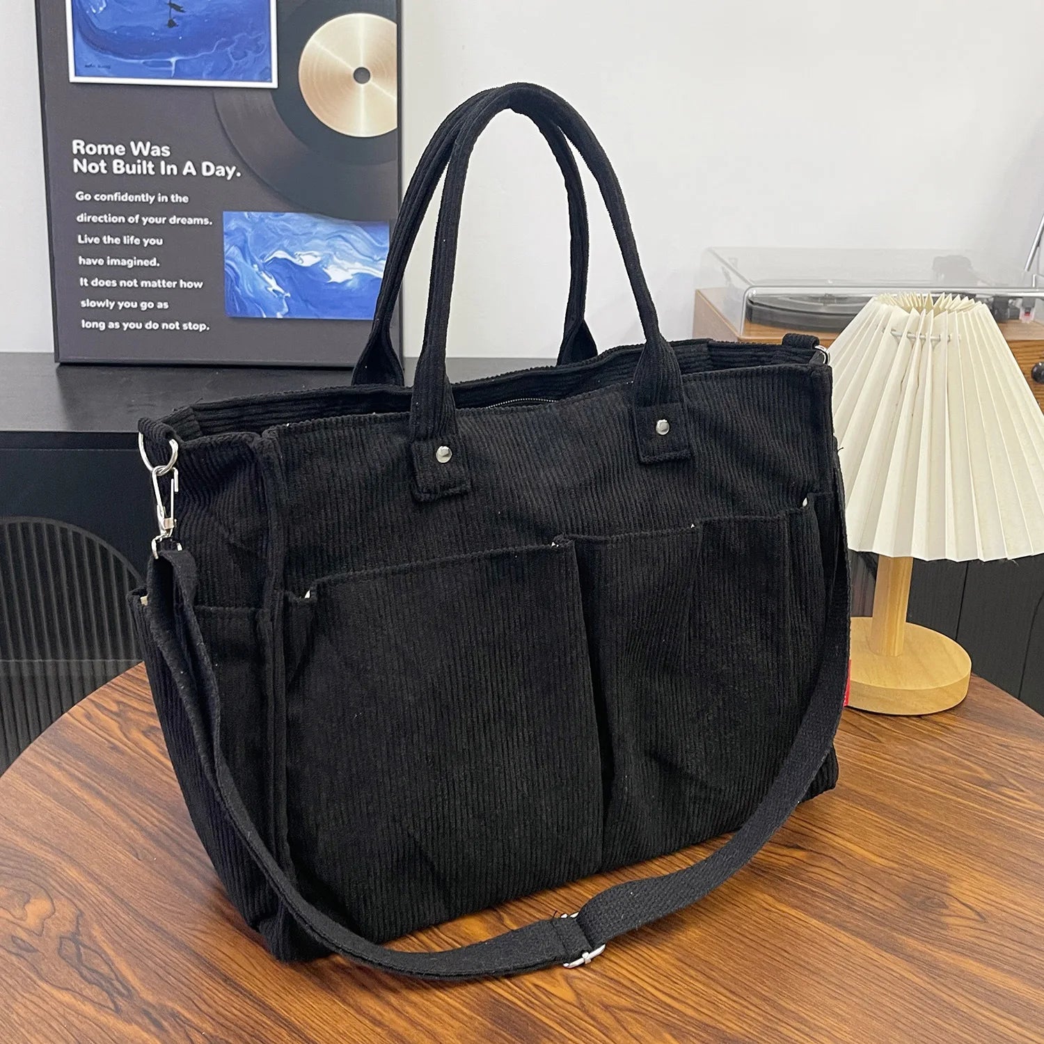 Warme Cord Tote Tasche – Geräumige Shopping Handtasche | Stilvolle & Praktische Schultertasche Lässige Minimalistische Crossbody Tasche Kaufschwan® Schwarz