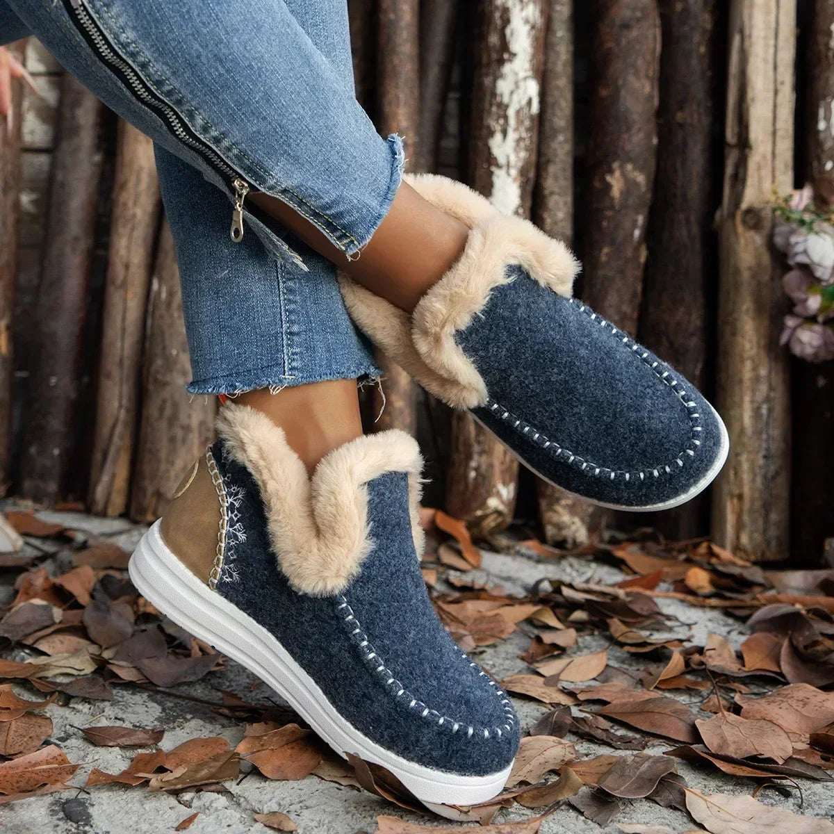 Damen Winterstiefel – Runde Zehenform Schneestiefel mit Kunstfell Futter | Flache Kurzschaft Stiefel mit Warmem Fleece für Damen Kaufschwan®