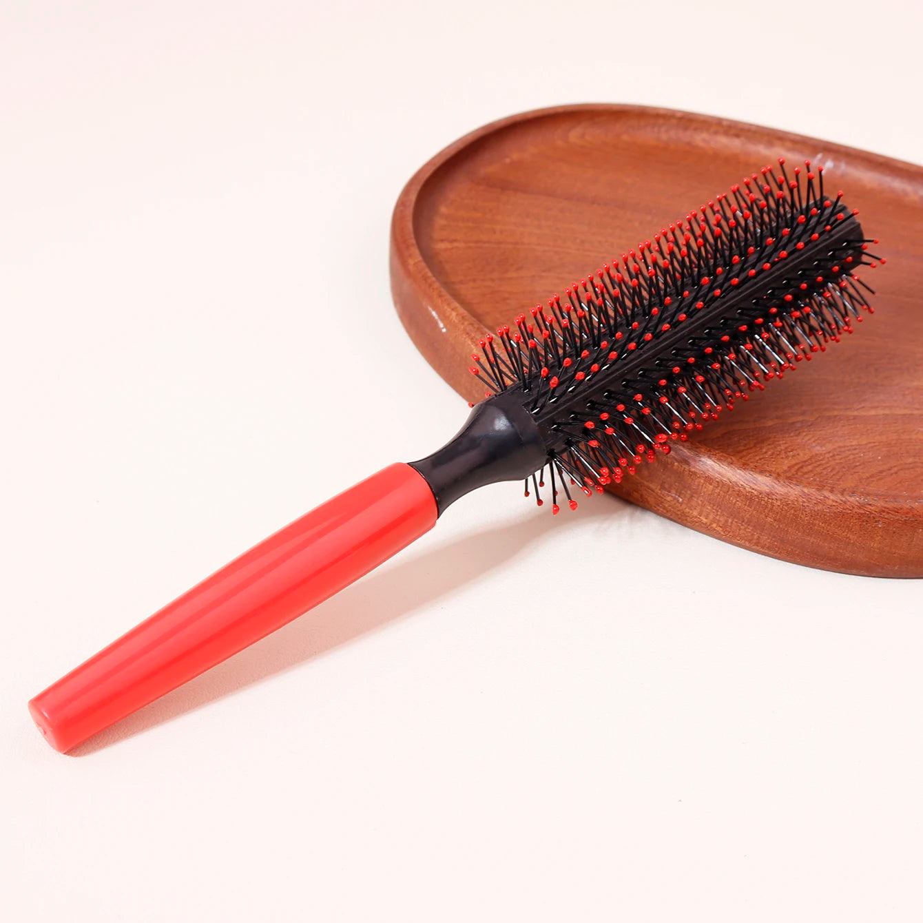Quiff Roller Rundbürste – Rutschfeste Stylingbürste für Damen & Herren | Rockabilly Haar-Tool & Perückenfreundlich Kaufschwan®