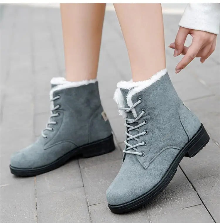 Damen Schneestiefel – Flache Plateau Winter Schuhe | Warme Kunstfell Gefütterte Plüsch Stiefel für Damen | Bequeme Winter Schuhe Kaufschwan®