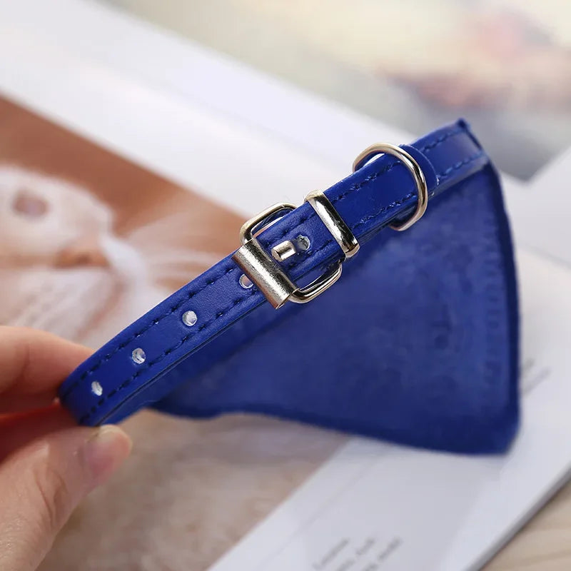 PU Leder Hundehalsband mit Schal Verstellbar Stilvolles Halsband für Kleine Mittelgroße Hunde Welpen Kaufschwan®