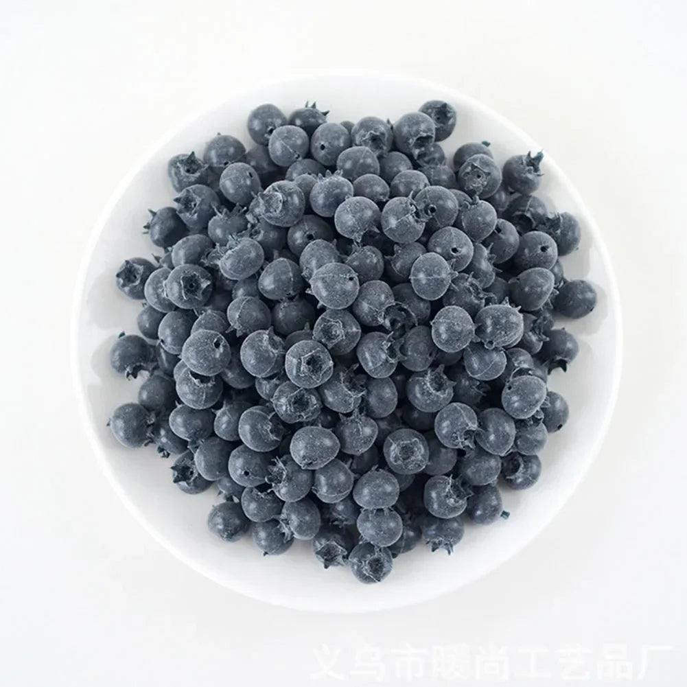 20 Stück Künstliche Blaubeeren – Hochrealistische Plastik Blaubeer-Dekoration für Zuhause, Fotografie & Obstladen Kaufschwan®
