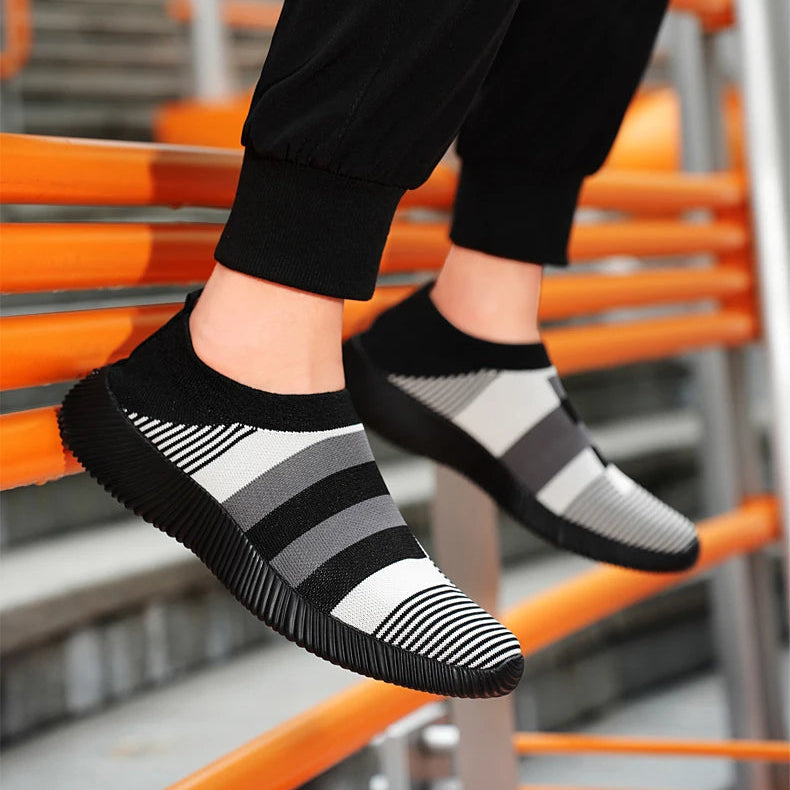 Damen Slip-On Sneaker – Hochwertige Freizeitschuhe | Bequeme Loafer für Spaziergänge | Übergrößen bis 44 Kaufschwan®