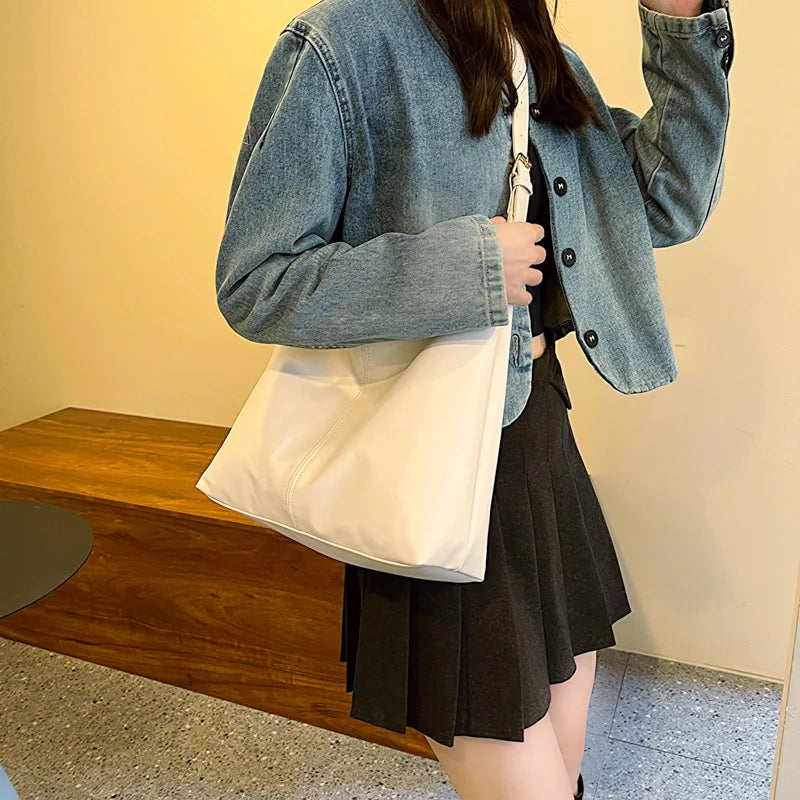 Große Damen Tote Tasche für Eine Schulter – Lässige & Vielseitige Crossbody Handtasche | Modische Schlichte City Tasche Kaufschwan®