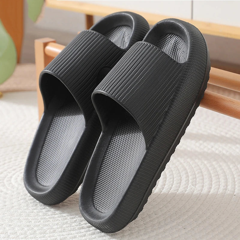 Sommer-Hausschuhe mit dicker Sohle | Atmungsaktive Rutschfeste Badslipper | Entspannung für Zuhause Damen Kaufschwan®