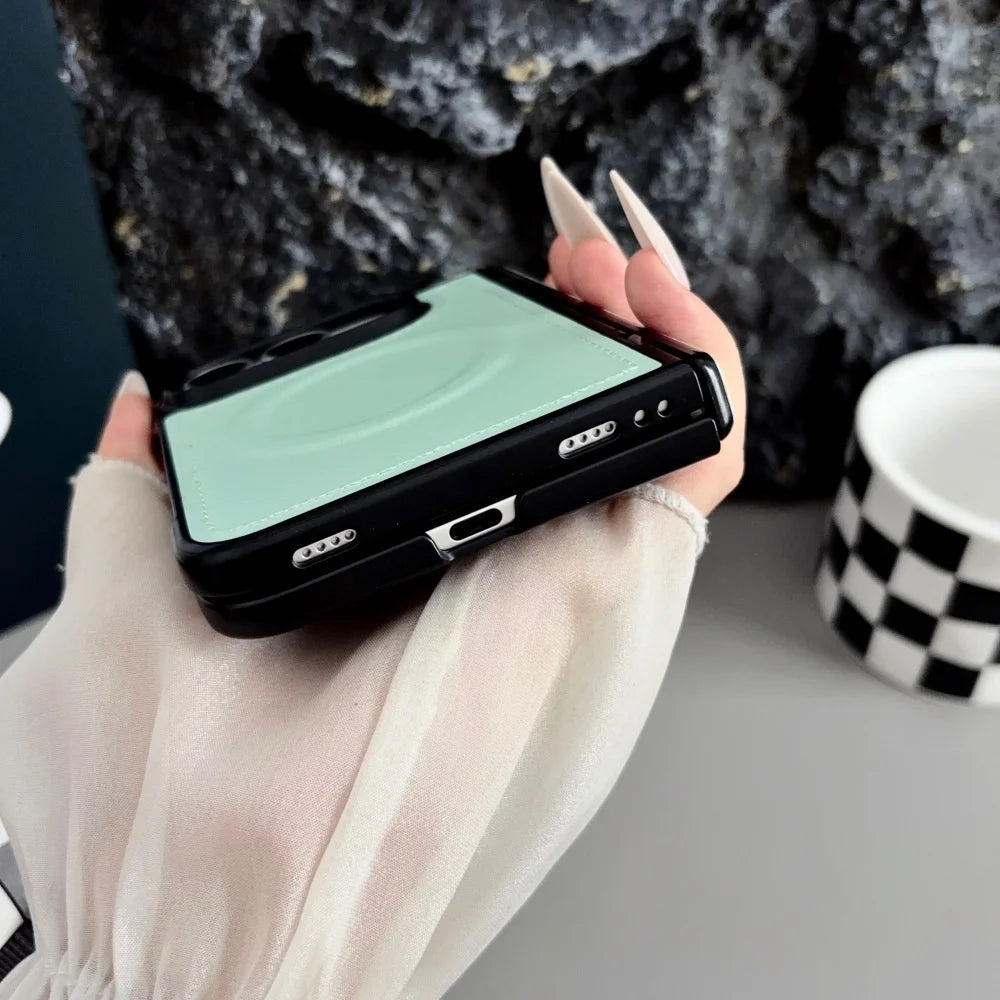 Luxuriöse Matte Lederhülle für iPhone Duo – Magnetische MagSafe-Kompatible Schutzhülle mit Kabellosem Laden und Stoßschutz Kaufschwan®