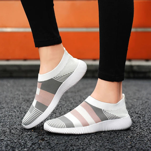 Damen Slip-On Sneaker – Hochwertige Freizeitschuhe | Bequeme Loafer für Spaziergänge | Übergrößen bis 44 Kaufschwan®