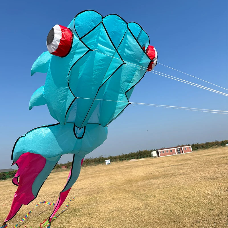 10M 3D-Goldfischdrachen – Großer Aufblasbarer Weicher Nylondrachen mit 3 Lufteinlässen für Strand und Freizeit Kaufschwan® Blau