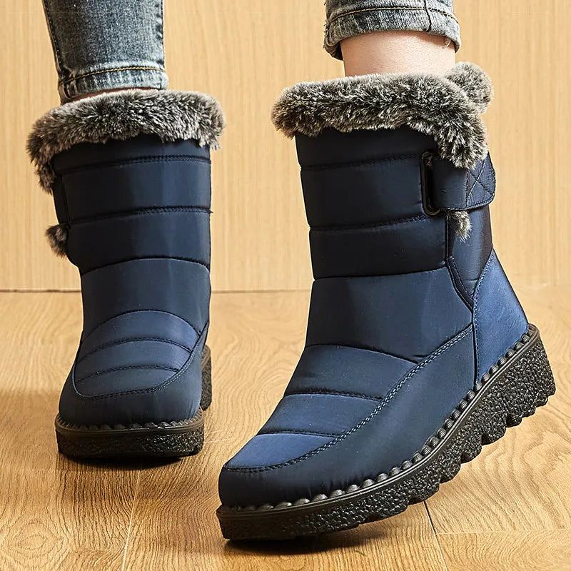 Damen Trendige Winterstiefel – Wasserdichte Knöchelstiefel mit Kunstfell Futter | Warme Low-Heel Schneestiefel für Damen Kaufschwan®
