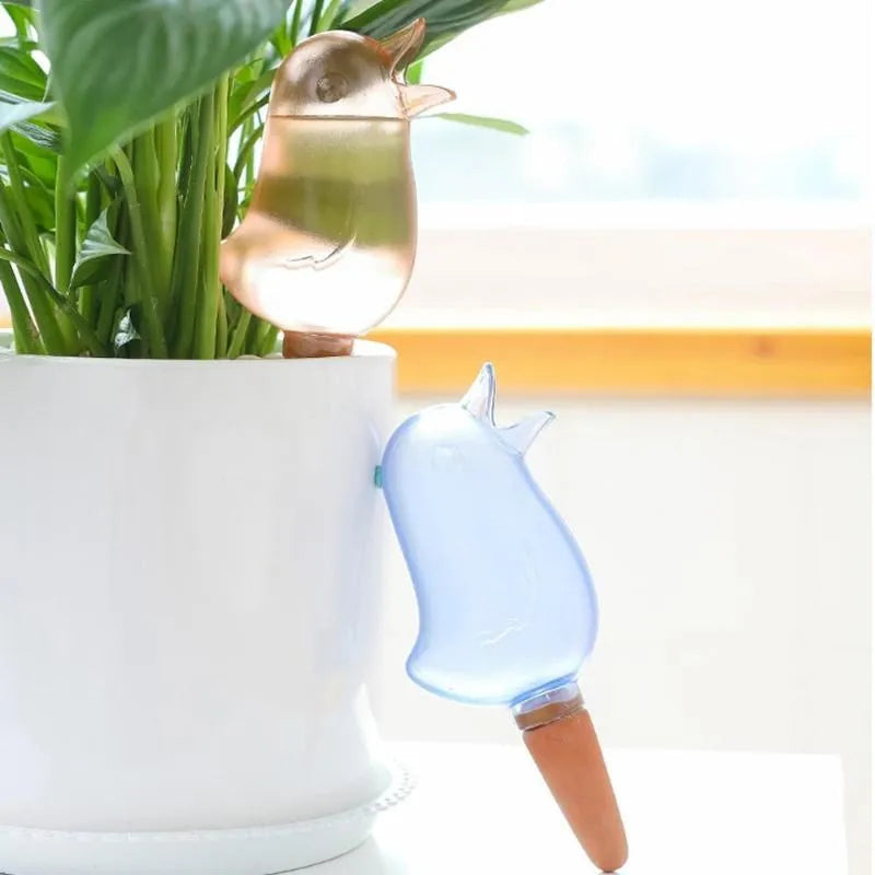 Automatische Pflanzenbewässerung im Vogel Design – Selbstbewässernder Pflanzenspike | Tropfbewässerungssystem für Zimmerpflanzen & Blumentöpfe Kaufschwan®