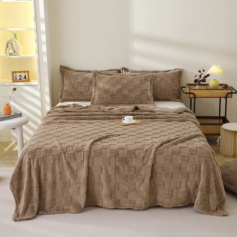Karierte Weiche Taffeta Fleece Decke – Flauschiger Einfarbiger Bettbezug & Überwurf für Sofa, Bett, Erwachsene, Kinder & Haustiere Kaufschwan®