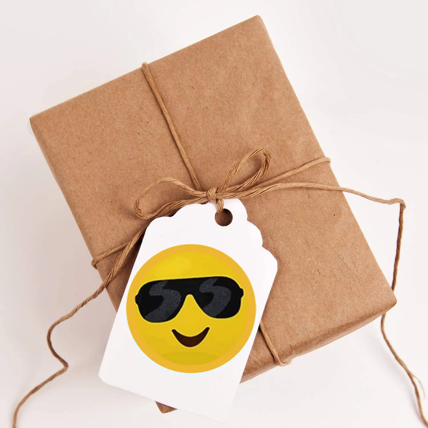 500 Stück/Rolle Lustige Cartoon-Smiley-Aufkleber – 8 Designs | 2,5 cm Runde Belohnungs-Sticker für Kinder | DIY, Geschenke & Dekoration Kaufschwan®