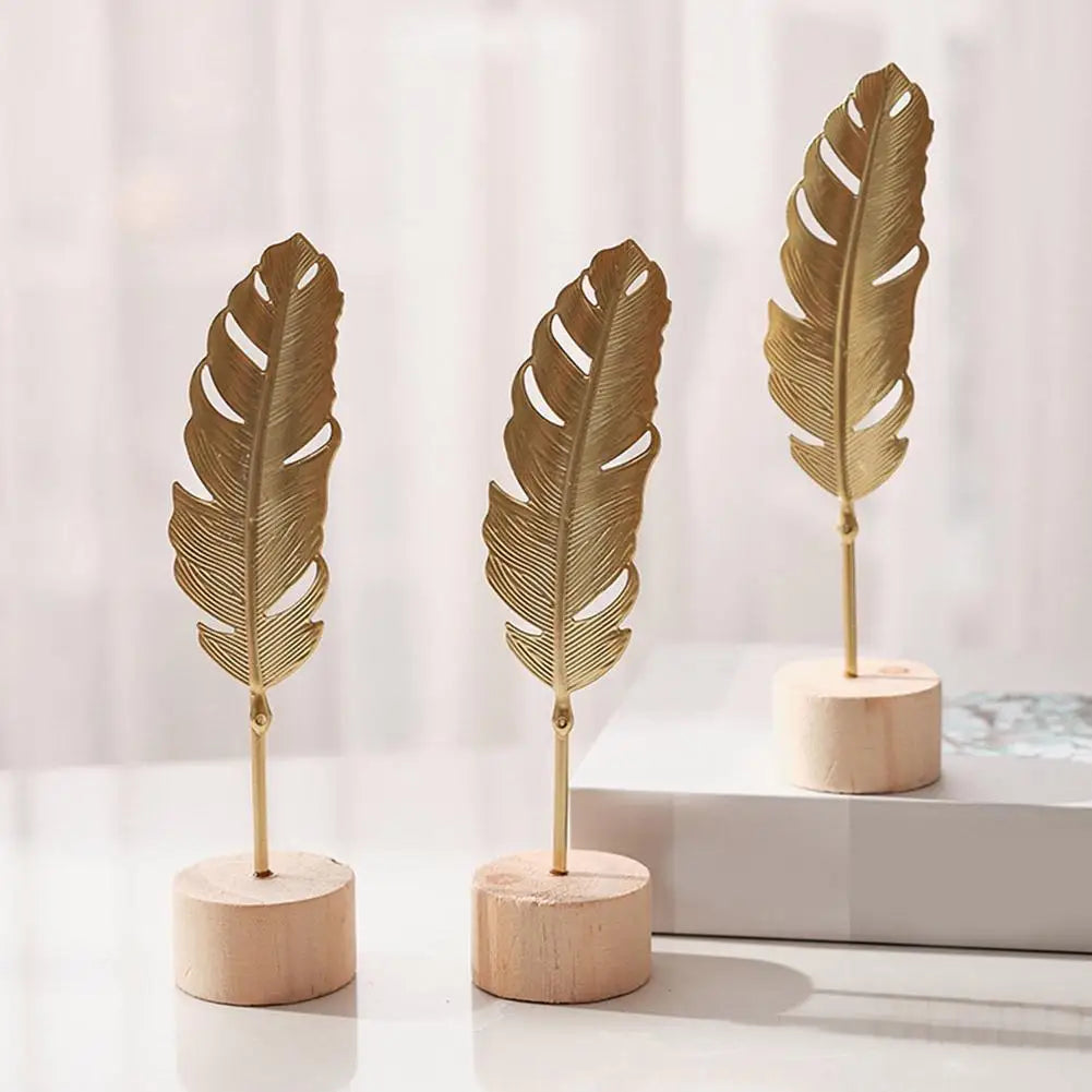 Nordische Eisen Ginkgo-Blatt Dekoration – Light-Luxury Metall Ornament für Wohnzimmer, Flur und Weinschrank Kaufschwan®