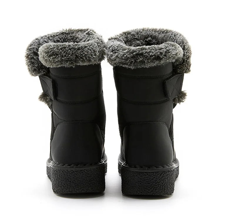 Damen Trendige Winterstiefel – Wasserdichte Knöchelstiefel mit Kunstfell Futter | Warme Low-Heel Schneestiefel für Damen Kaufschwan®
