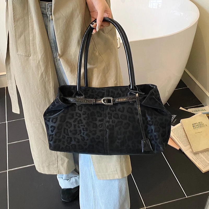 Leopard PU Leder Schultertasche für Damen – Luxus Designer Trend Tote | Handtasche mit Kurzem Griff & Damen Geldbörse Kaufschwan®