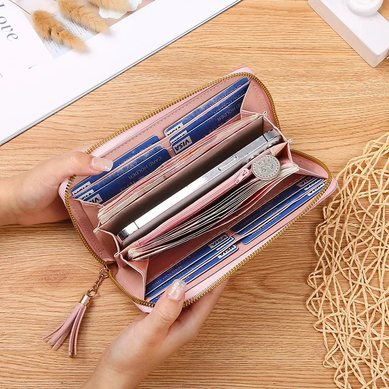 Damen Kurzgeldbörse im Patchwork Design – Leder Geldtasche mit Reißverschluss | Multifunktionale Kartenbörse & Mini Clutch Kaufschwan®
