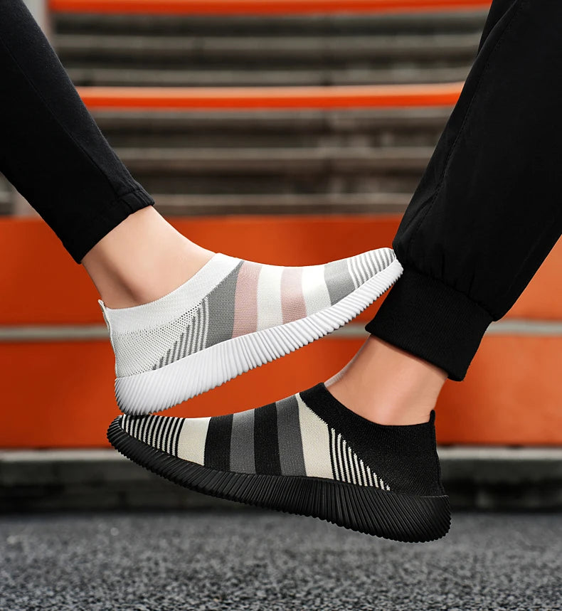 Damen Slip-On Sneaker – Hochwertige Freizeitschuhe | Bequeme Loafer für Spaziergänge | Übergrößen bis 44 Kaufschwan®