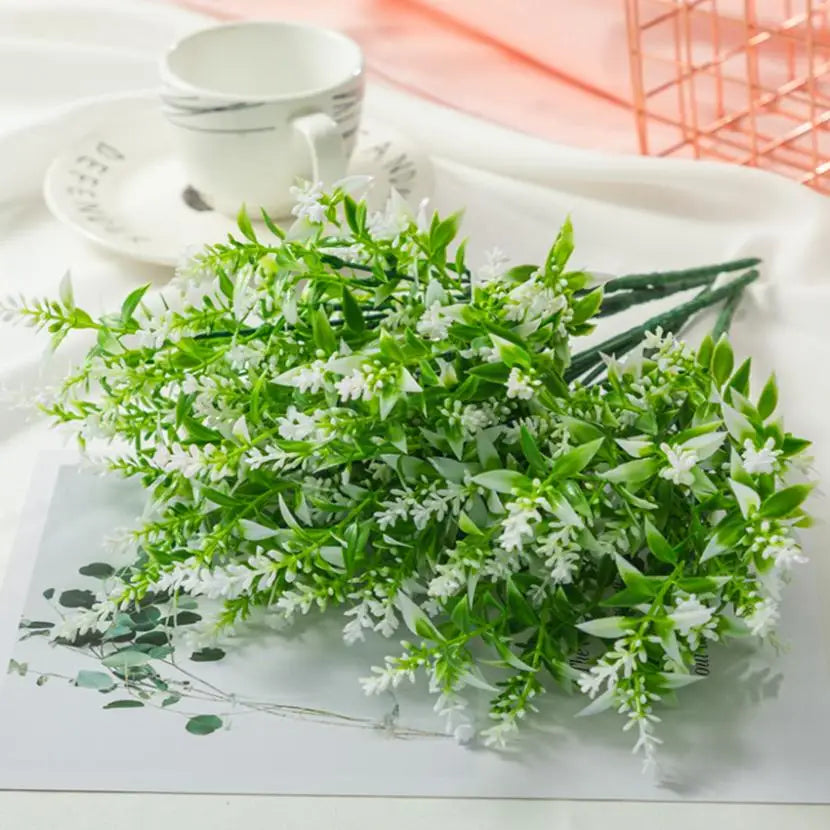 Künstliches Lavendelgras aus Kunststoff – Kunstblume für Hochzeit, Zuhause, Garten & Vasen Dekoration | DIY & Fotorequisiten Kaufschwan®