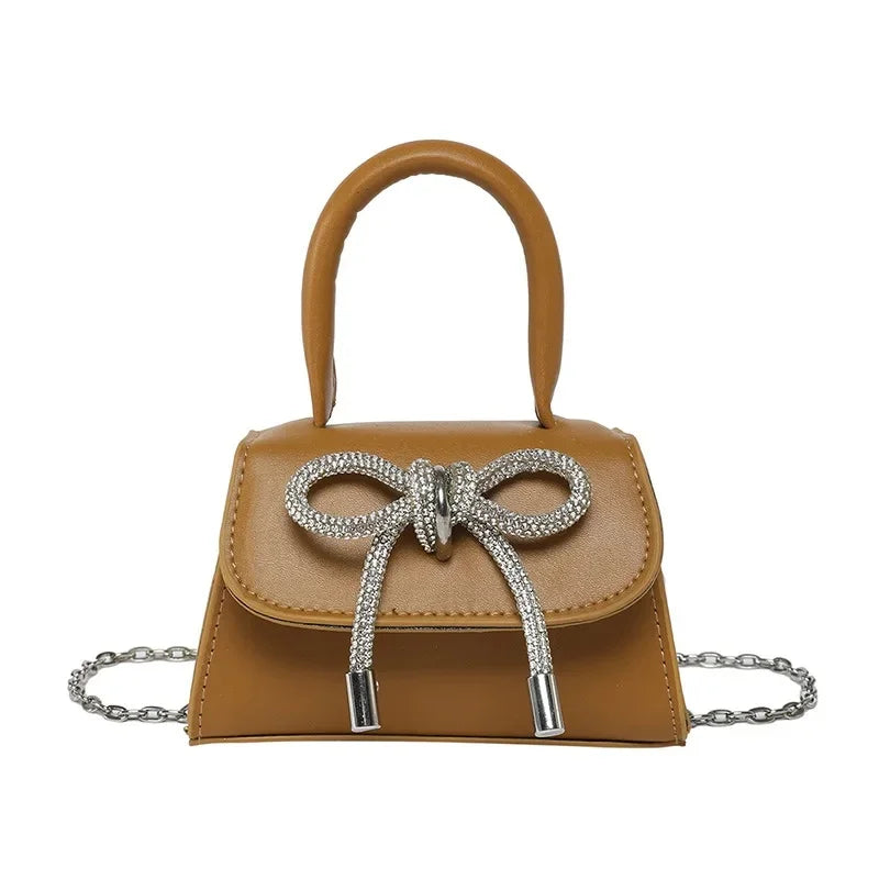 Bunte Schultertasche mit Schmetterlingsknoten – PU Leder Crossbody Ketten-Satchel & Handtasche für Damen
