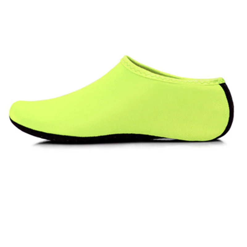 Outdoor Strand / Tauchsocken – Schnelltrocknend mit Schnittschutz & Rutschfester Sohle für Surfen & Schnorcheln Kaufschwan®