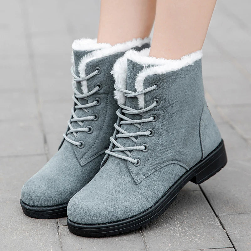 Damen Schneestiefel – Flache Plateau Winter Schuhe | Warme Kunstfell Gefütterte Plüsch Stiefel für Damen | Bequeme Winter Schuhe Kaufschwan®