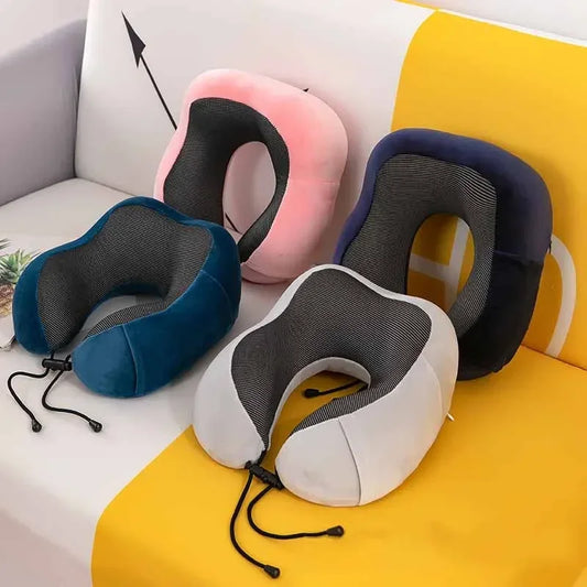 U Förmiges Memory Foam Nackenkissen – Weiches Reisekissen für Flugzeug und Nackenstütze Kaufschwan®