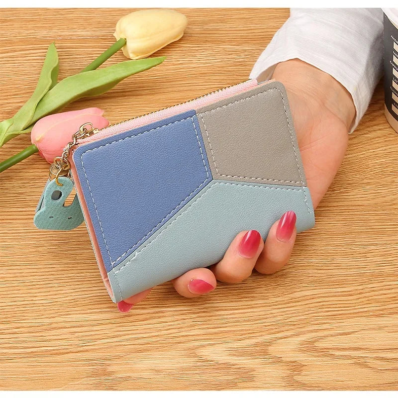 Damen Kurzgeldbörse im Patchwork Design – Leder Geldtasche mit Reißverschluss | Multifunktionale Kartenbörse & Mini Clutch Kaufschwan® Blau