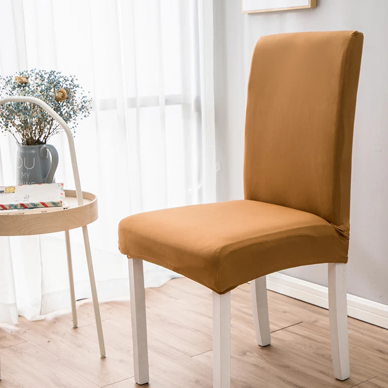 Einfarbige Milk Silk Stuhlbezüge – Elastische Stuhlüberzüge als Schutz für Wohnzimmer, Hochzeit, Esszimmer, Bankett & Büro Kaufschwan® Cognac 2 Stück