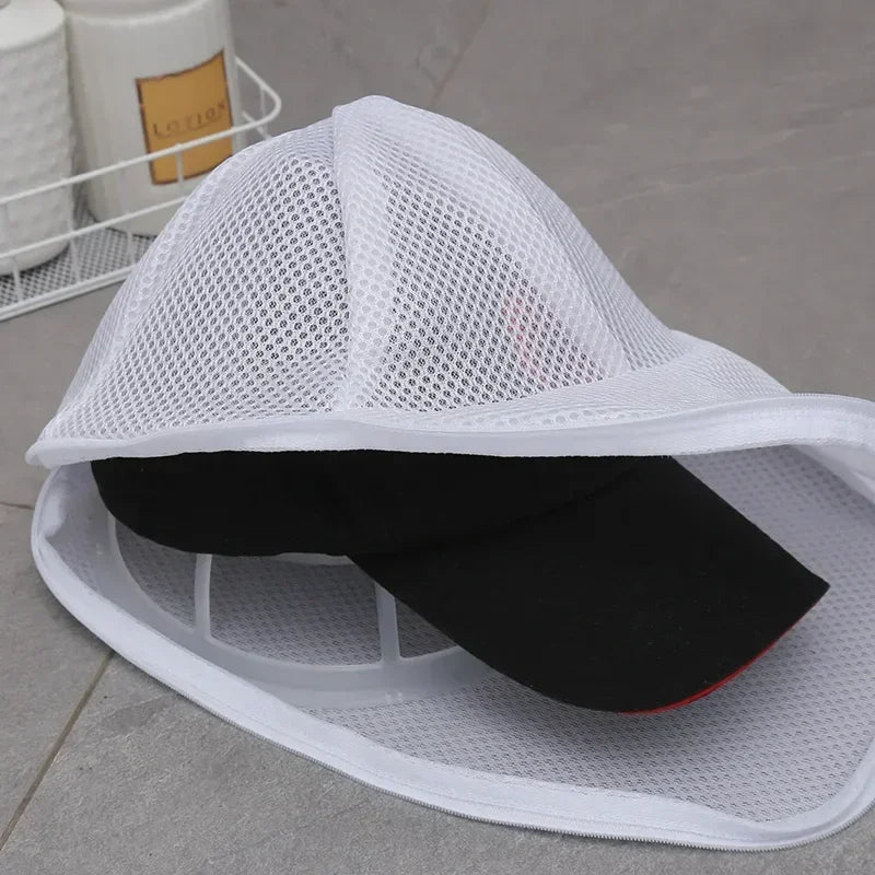Waschmaschinen Cap-Waschschutz – Mützenreiniger Wäschenetz | Anti-Verformungs Waschbeutel für Hüte & Kleine Kleidung Kaufschwan®